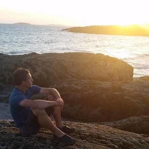 Meet your Posher, Leo